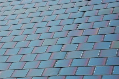SOLAR PANEL SHINGLES - SOLAR ROOF SHINGLES INSTALLATION COMPANY INDIA - SOLAR ROOFING WITH BIPV SOLAR SHINGLES INDIA - SOLAR ROOFING SHINGLES KERALA