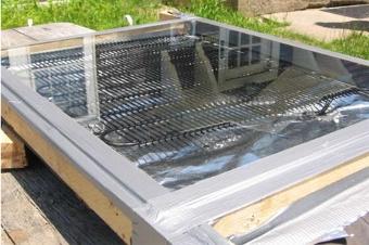 SOLAR POWERED WATER HEATER FOR POOLS , TUBS -  Solar Products Wholesale Supplier in Delhi NCR